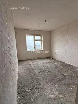 Satılır 4 otaqlı köhnə tikili 110 m²