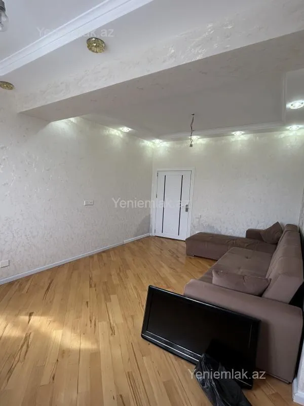 Satılır 2 otaqlı yeni tikili 53 m²