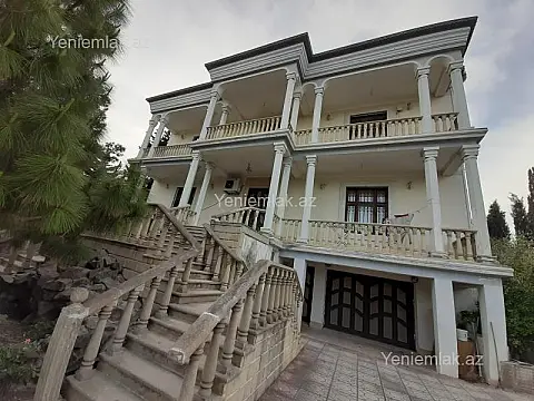 Satılır 6 otaqlı həyət evi 470 m²