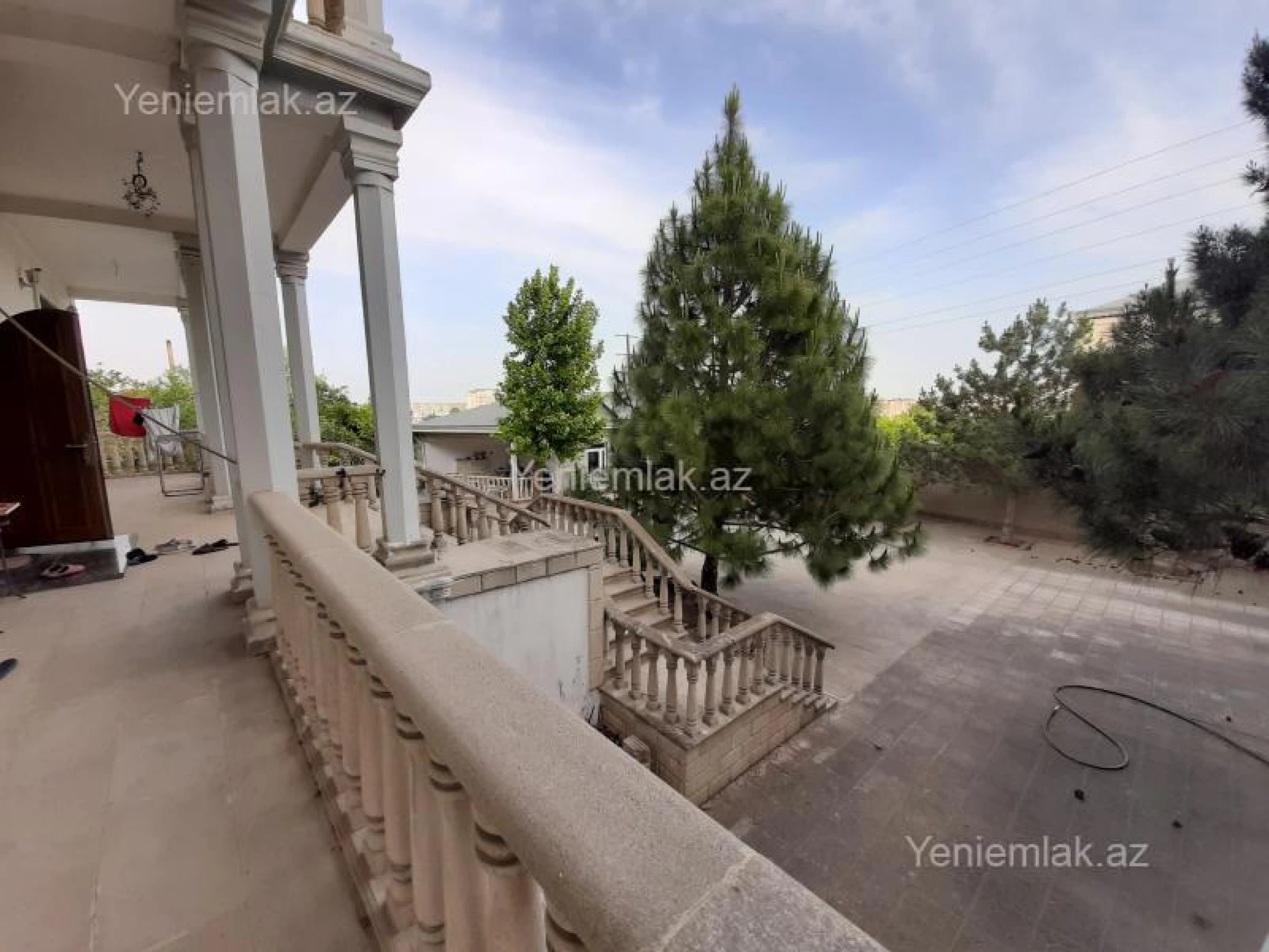 Satılır 6 otaqlı həyət evi 470 m²