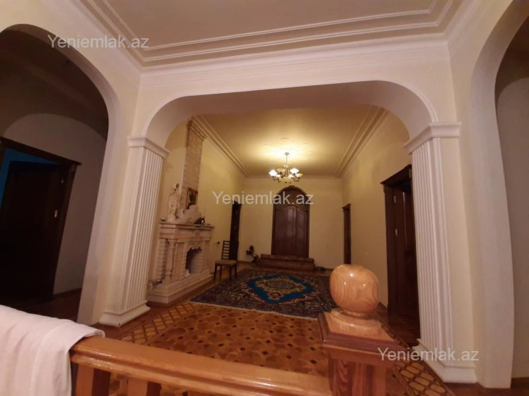 Satılır 6 otaqlı həyət evi 470 m²