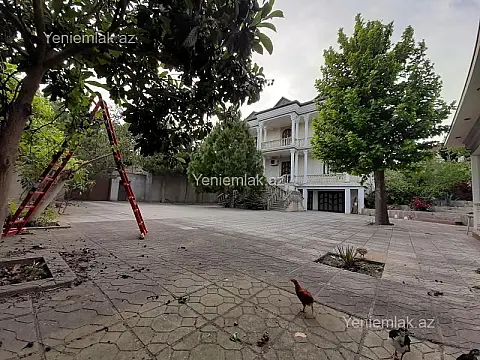 Satılır 6 otaqlı həyət evi 470 m²