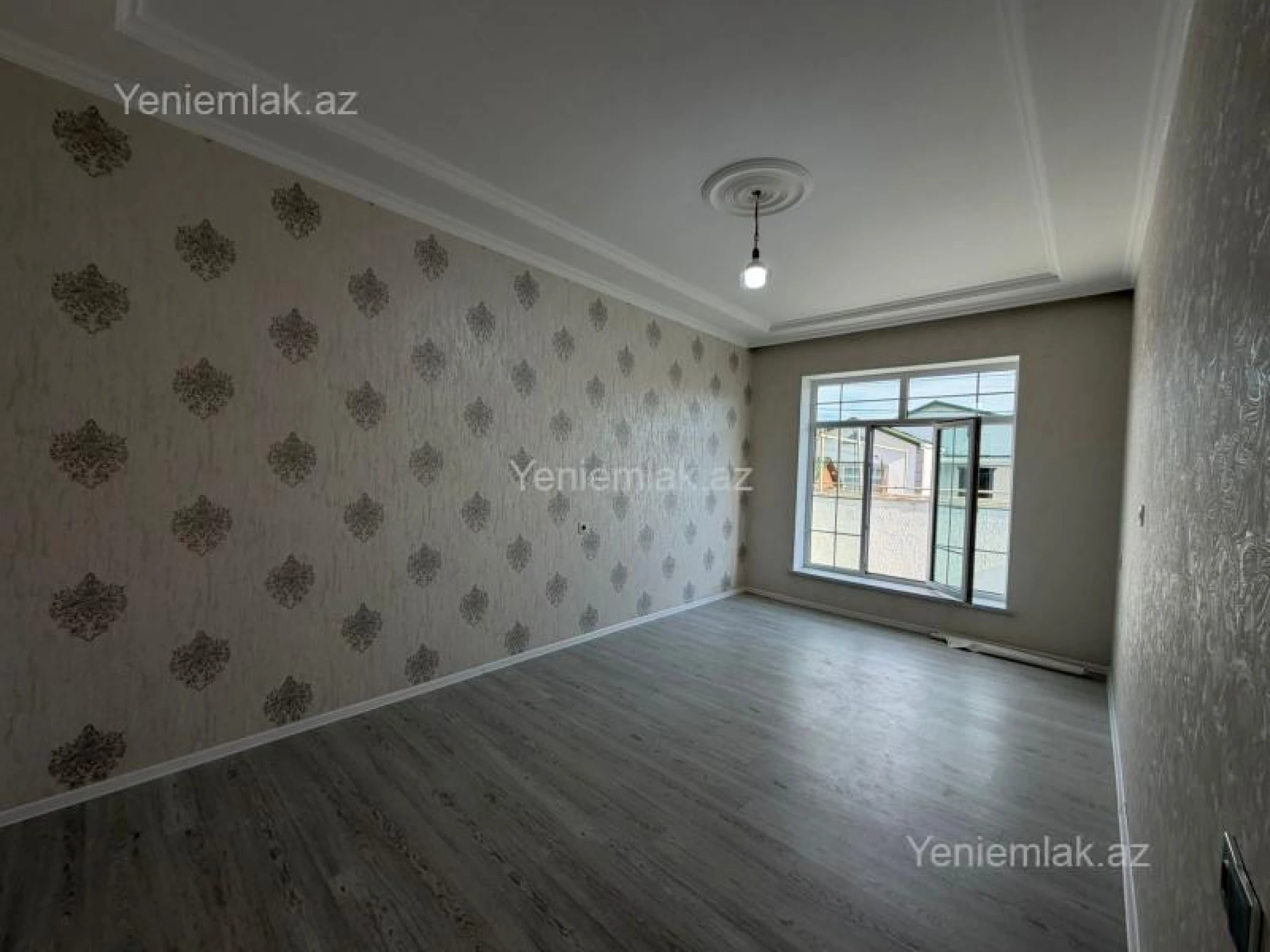 Satılır 4 otaqlı həyət evi 125 m²