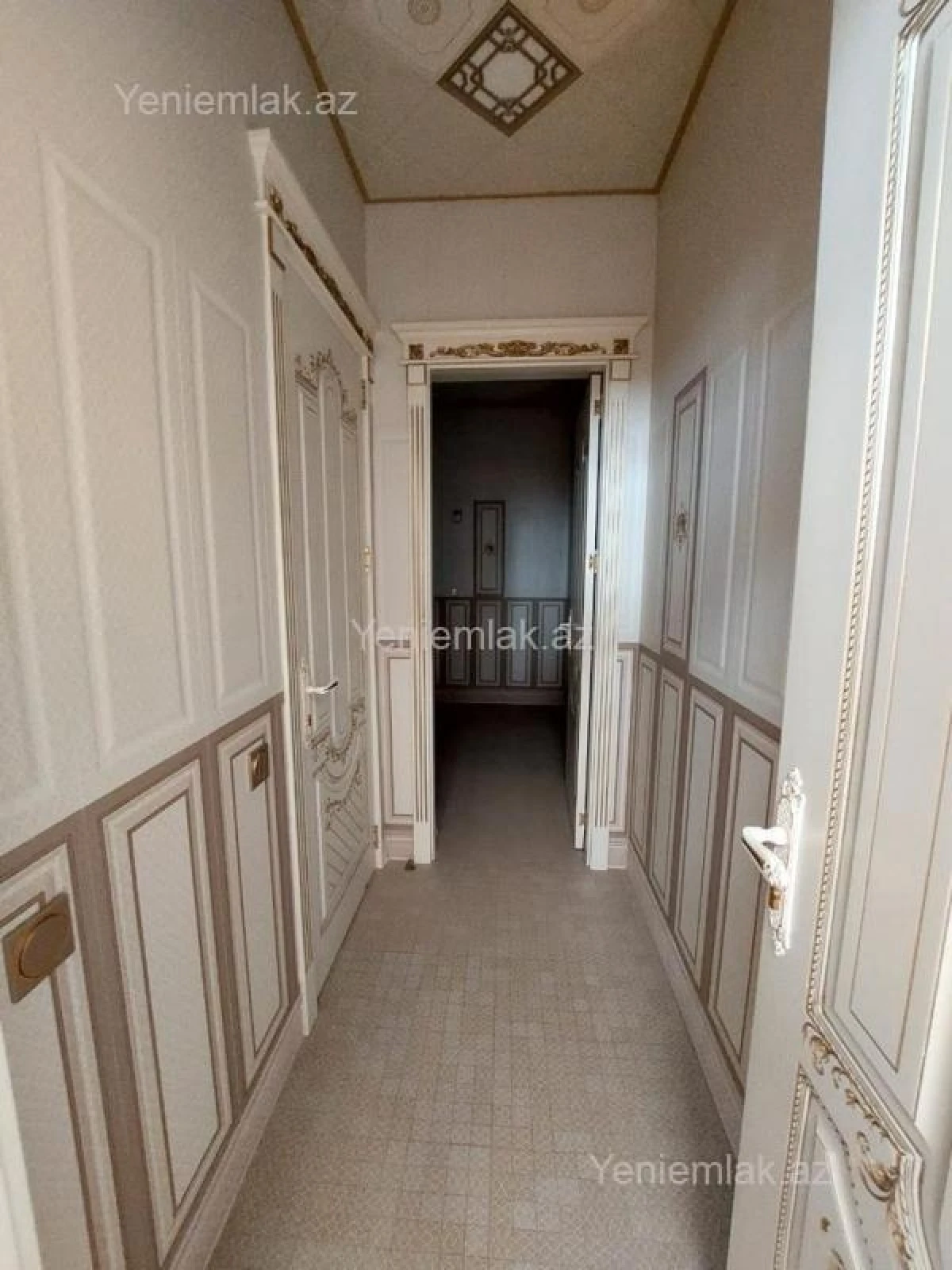 Satılır 6 otaqlı həyət evi 460 m²