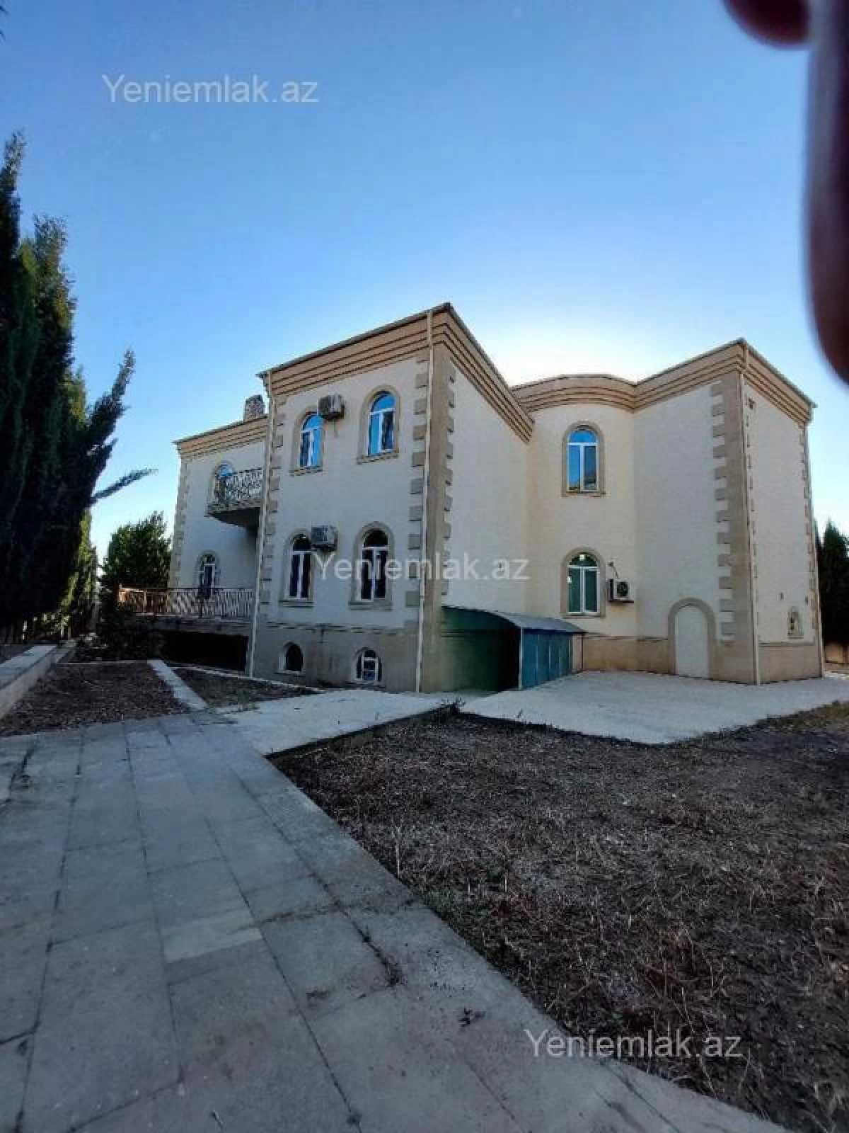 Satılır 6 otaqlı həyət evi 460 m²