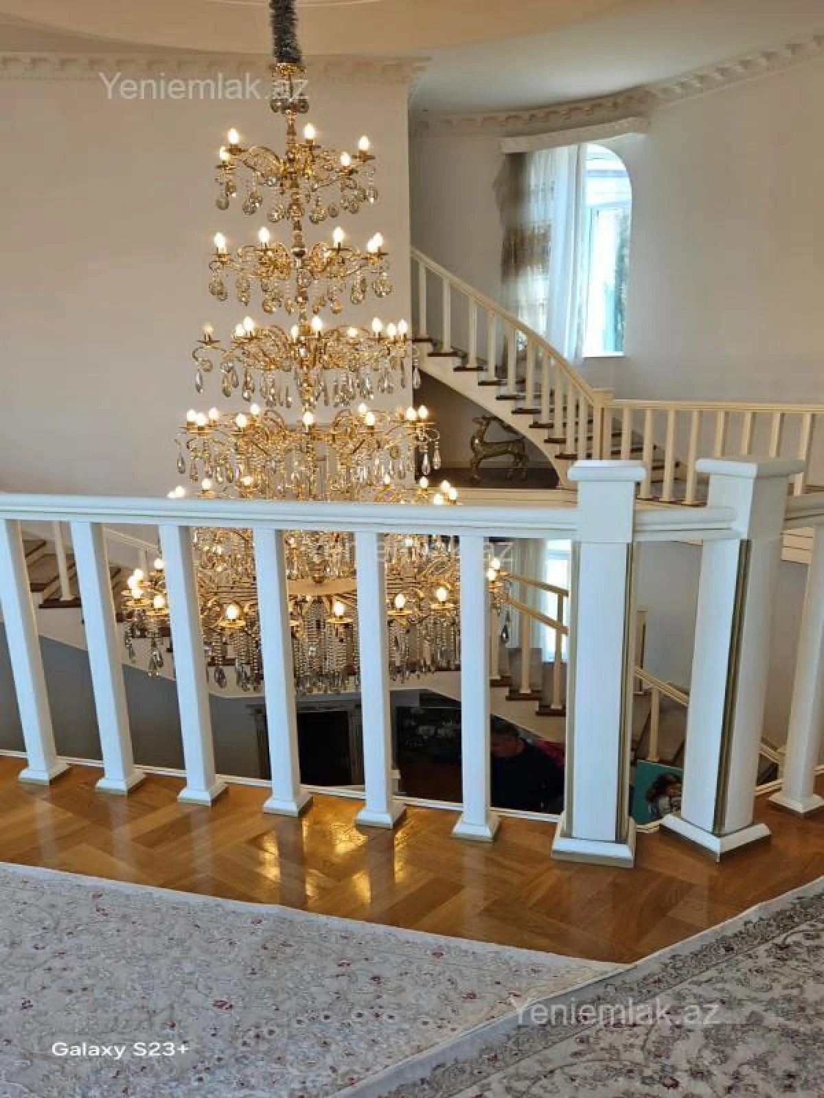 Satılır 6 otaqlı həyət evi 460 m²