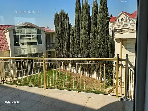 Satılır 6 otaqlı həyət evi 460 m²