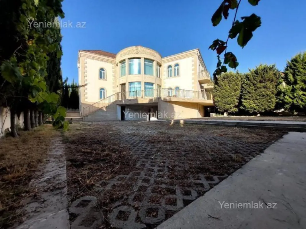 Satılır 6 otaqlı həyət evi 460 m²