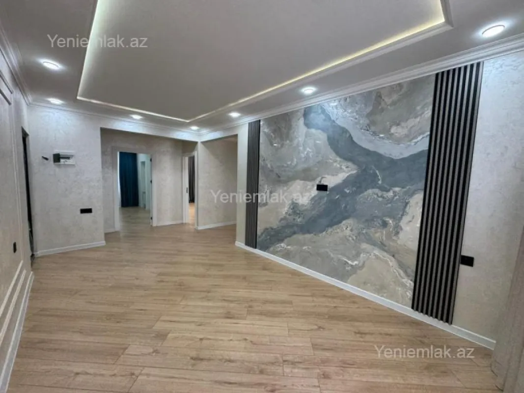 Satılır 3 otaqlı köhnə tikili 75 m²