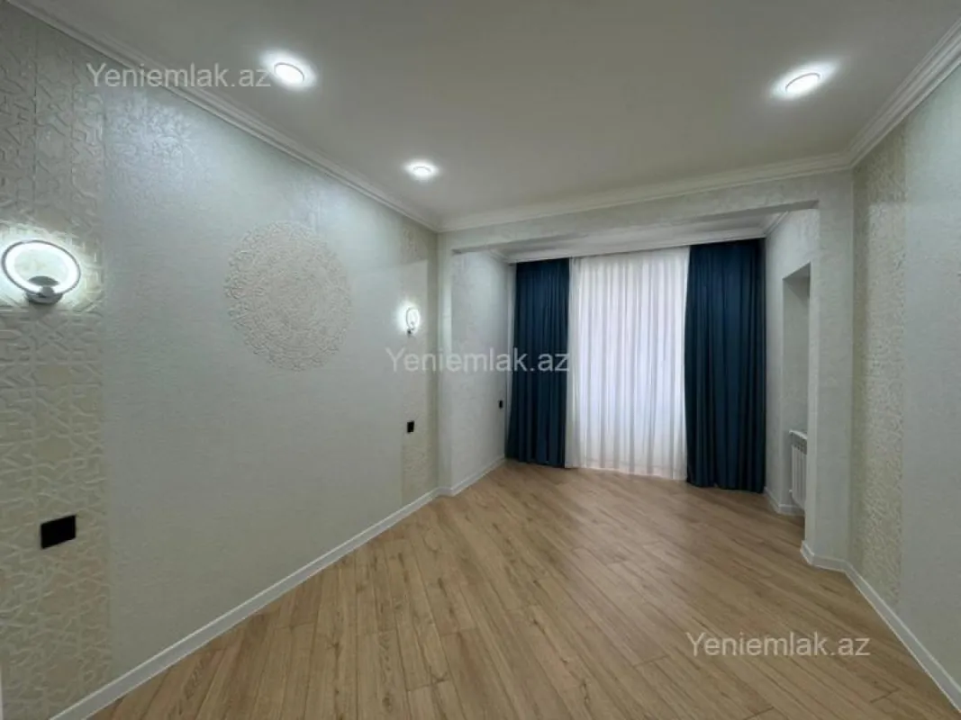Satılır 3 otaqlı köhnə tikili 75 m²