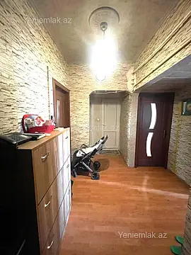 Satılır 3 otaqlı köhnə tikili 85 m²