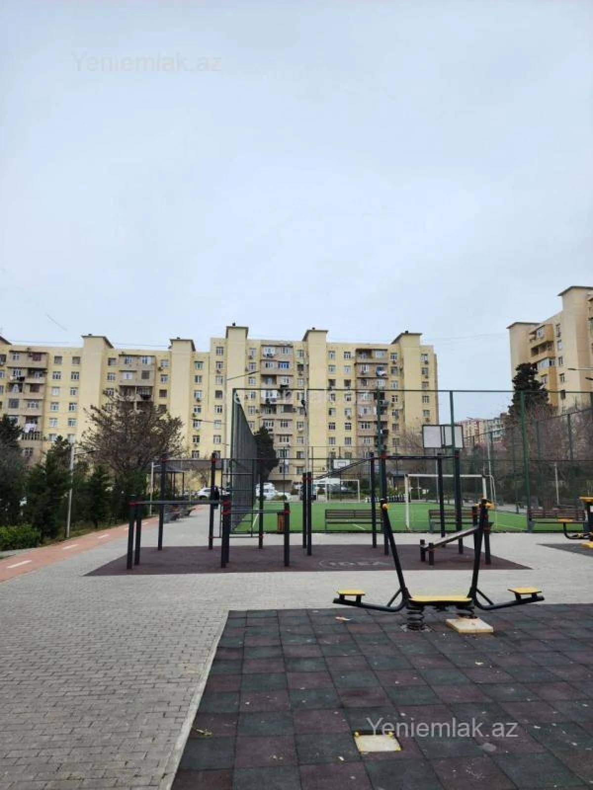 Satılır 3 otaqlı köhnə tikili 85 m²