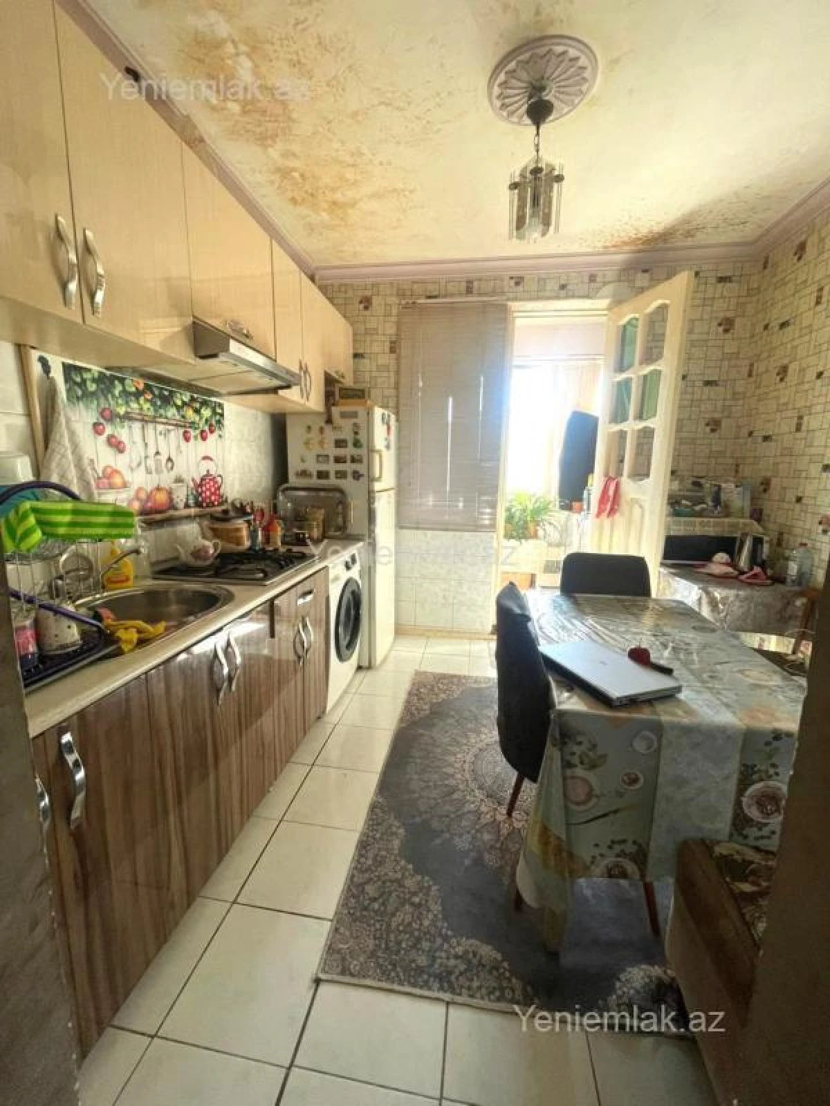 Satılır 3 otaqlı köhnə tikili 85 m²