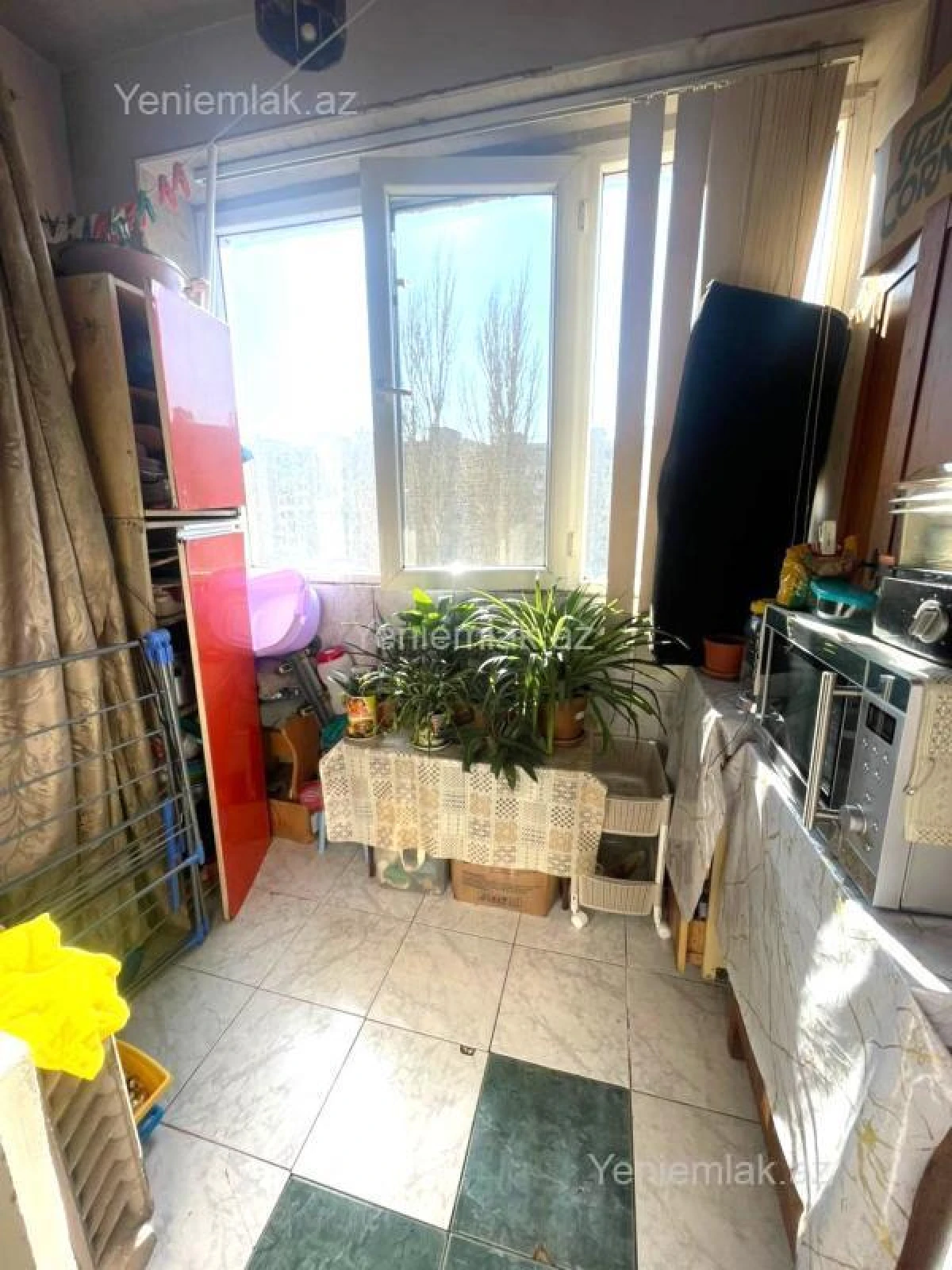 Satılır 3 otaqlı köhnə tikili 85 m²