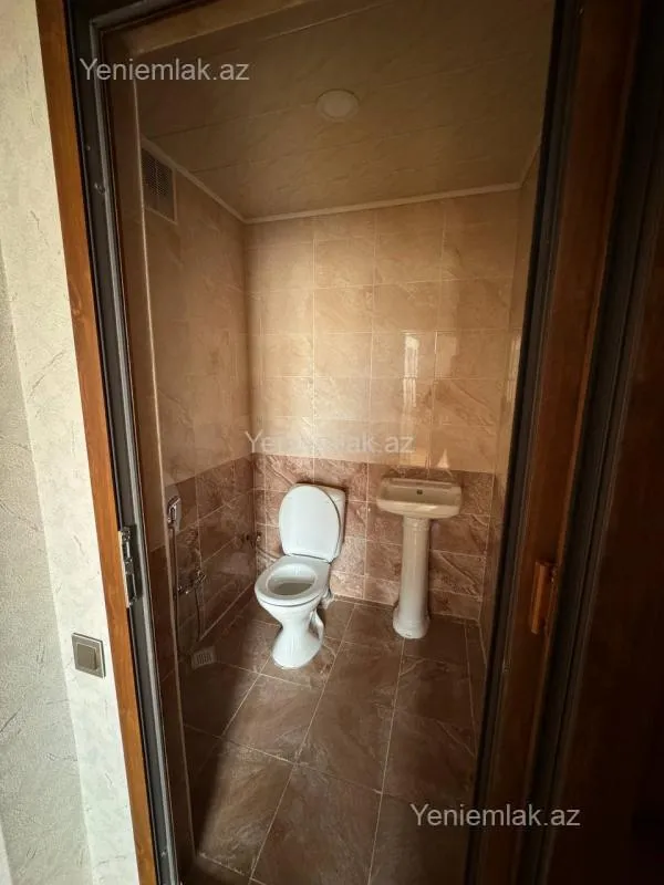 Satılır 4 otaqlı yeni tikili 110 m²