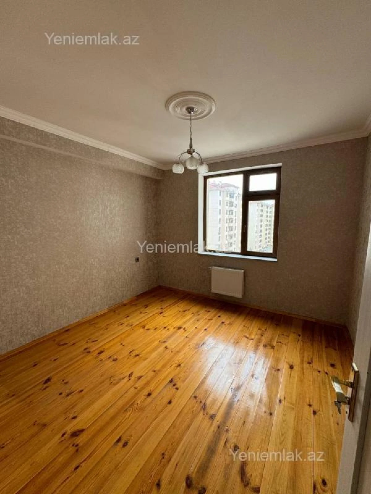 Satılır 4 otaqlı yeni tikili 110 m²