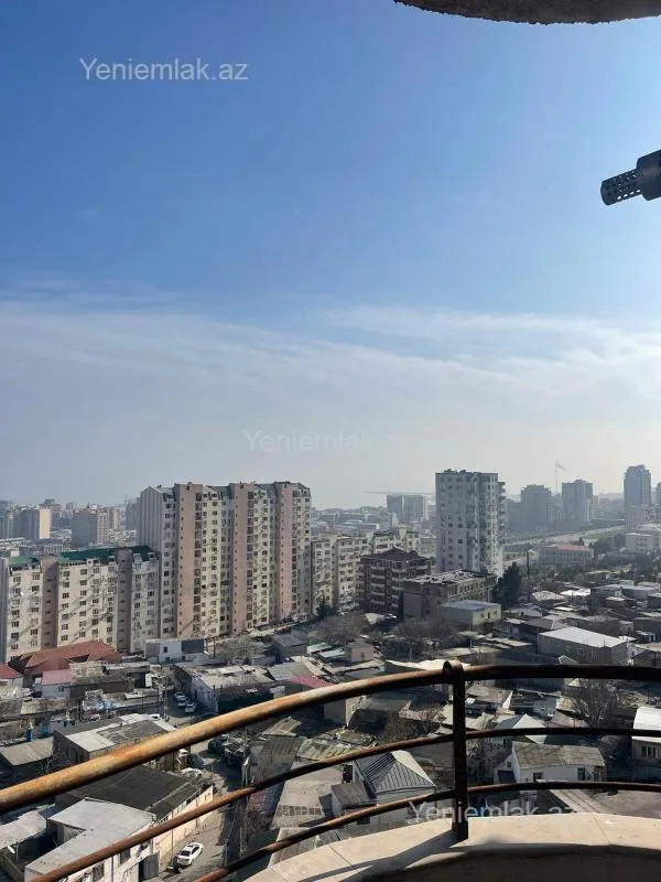 Satılır 4 otaqlı yeni tikili 190 m²