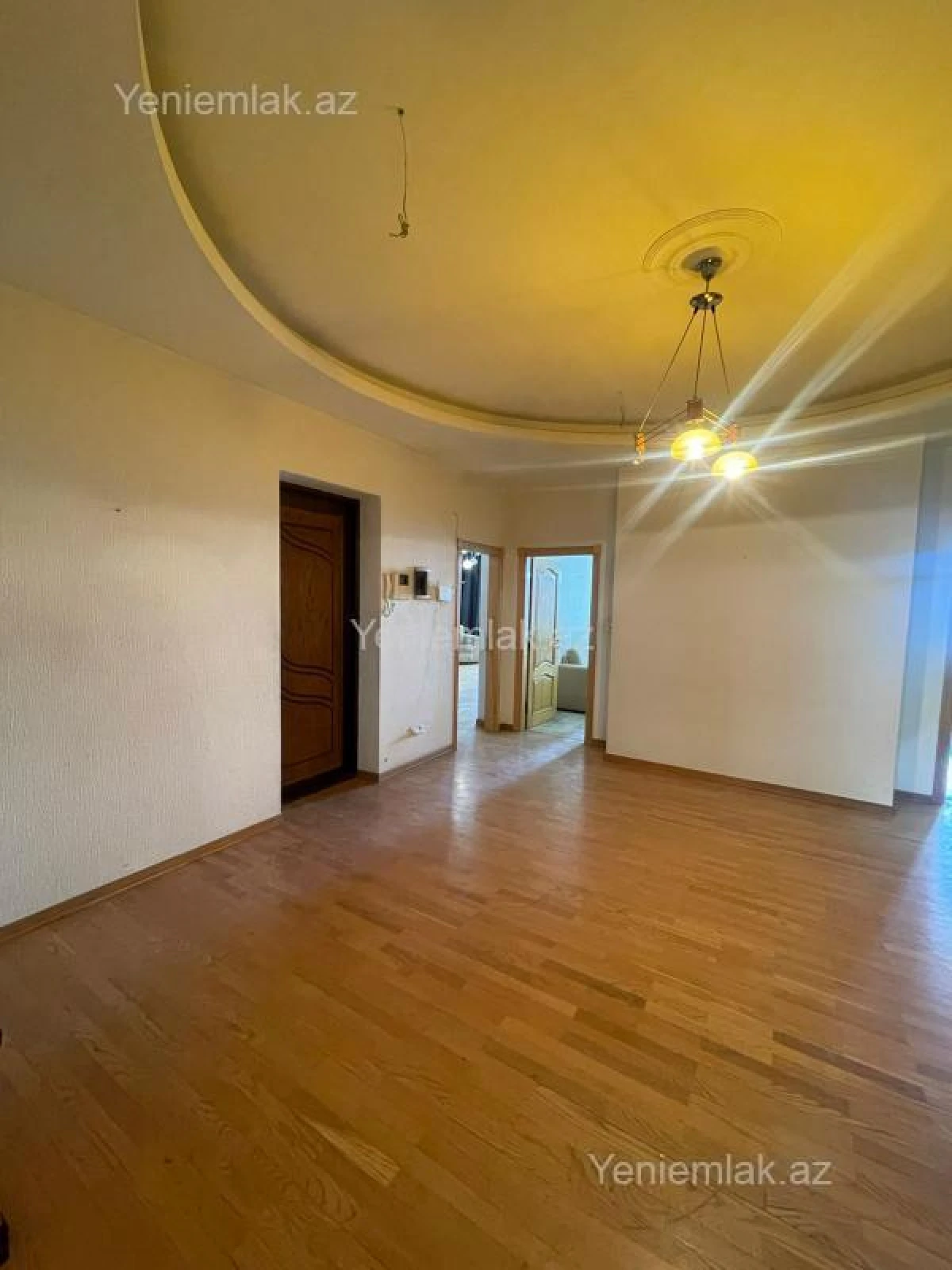 Satılır 4 otaqlı yeni tikili 190 m²