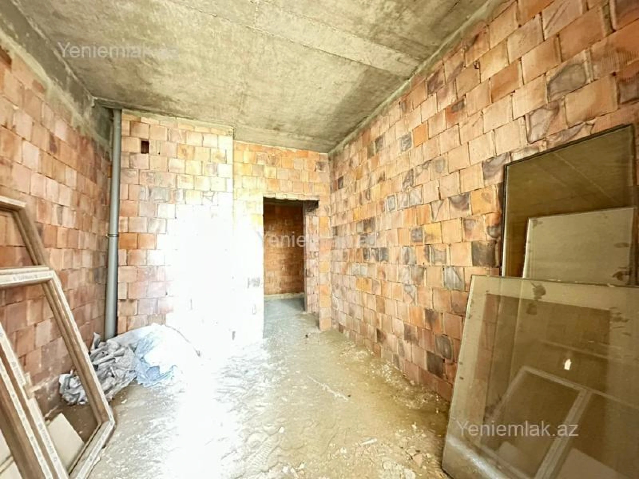 Satılır 3 otaqlı yeni tikili 120.13 m²