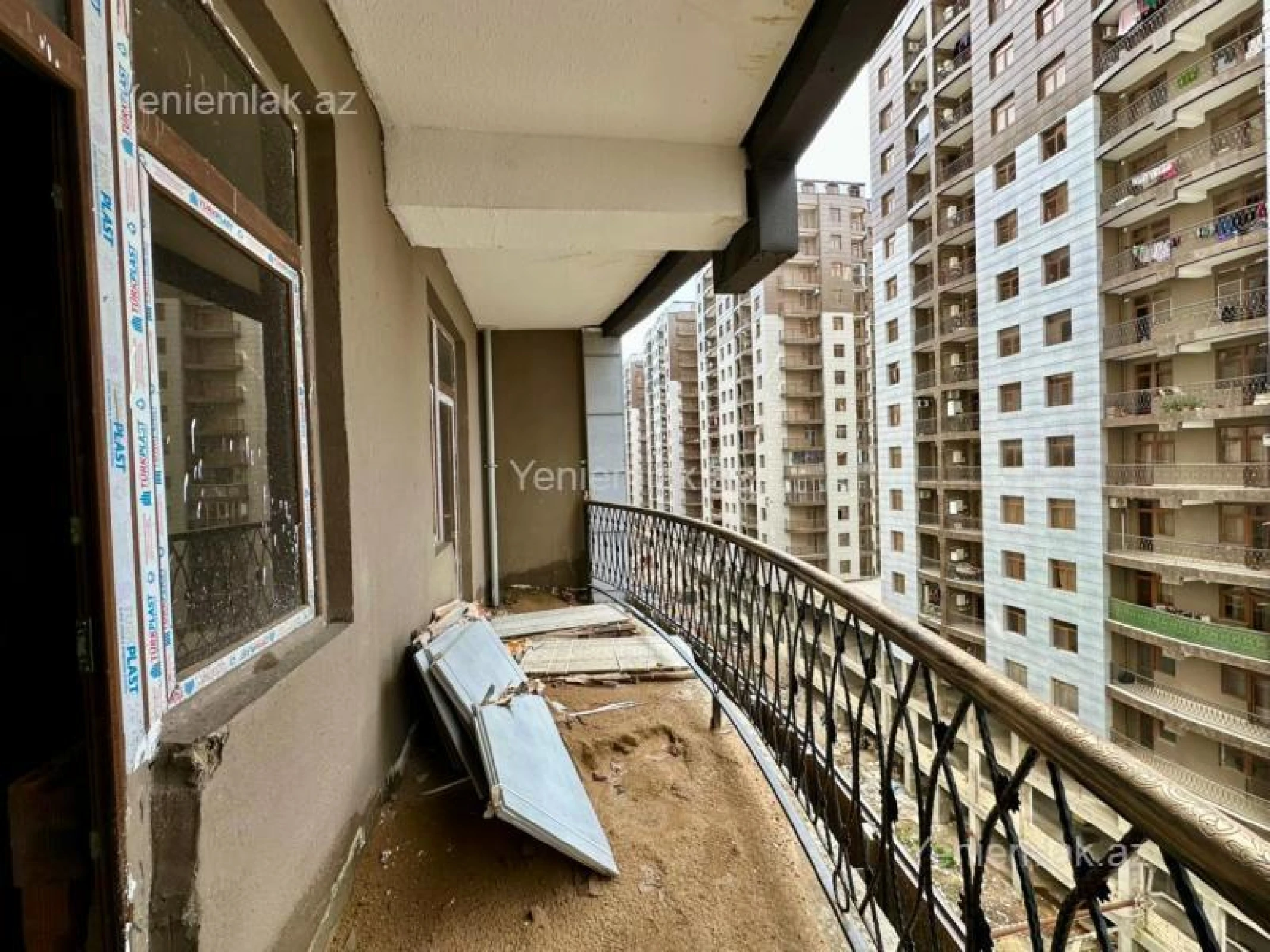 Satılır 3 otaqlı yeni tikili 120.13 m²