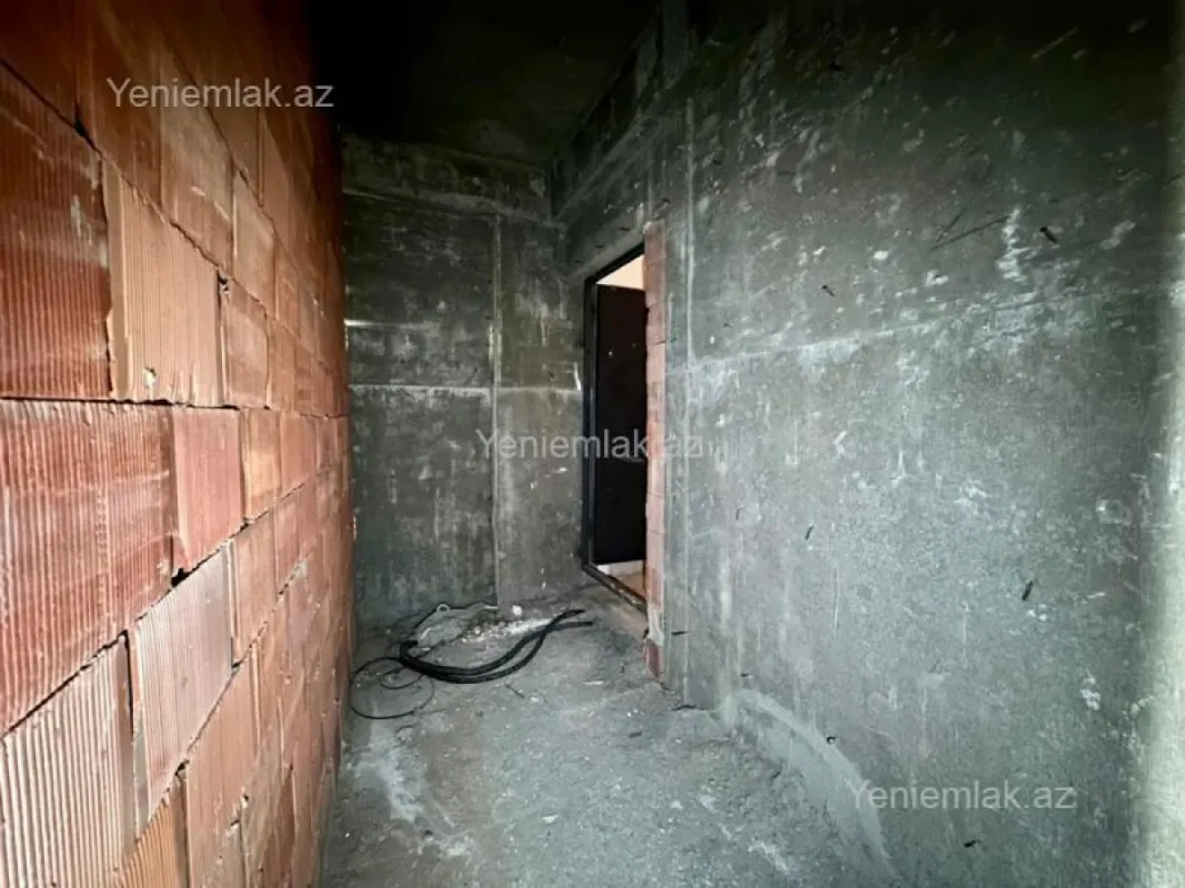 Satılır 3 otaqlı yeni tikili 120.13 m²