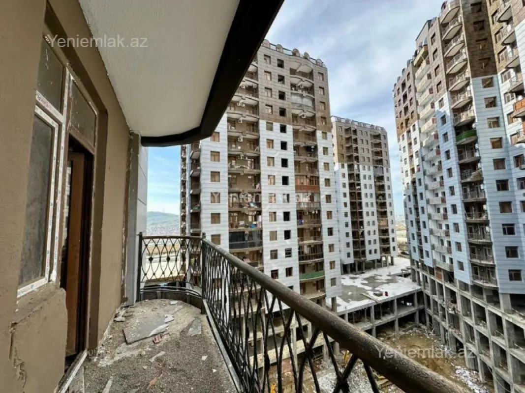 Satılır 3 otaqlı yeni tikili 120.13 m²