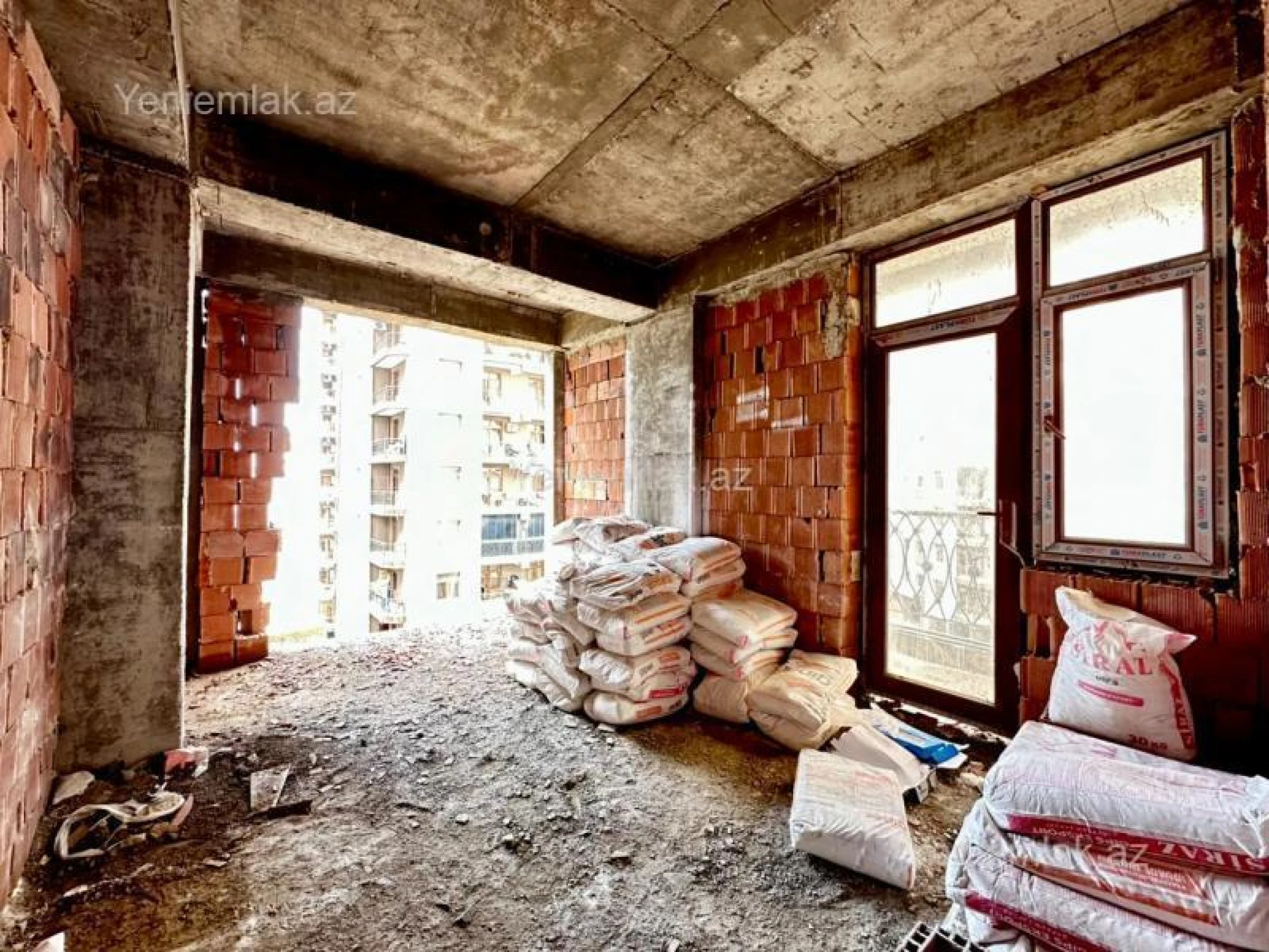 Satılır 3 otaqlı yeni tikili 120.13 m²