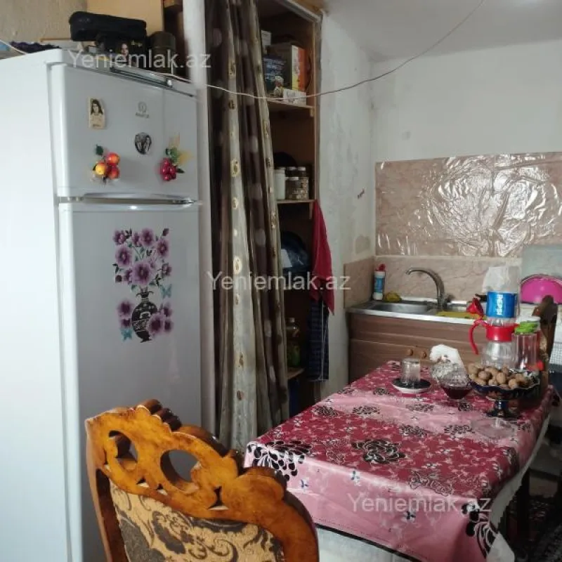Satılır 1 otaqlı həyət evi 55 m²