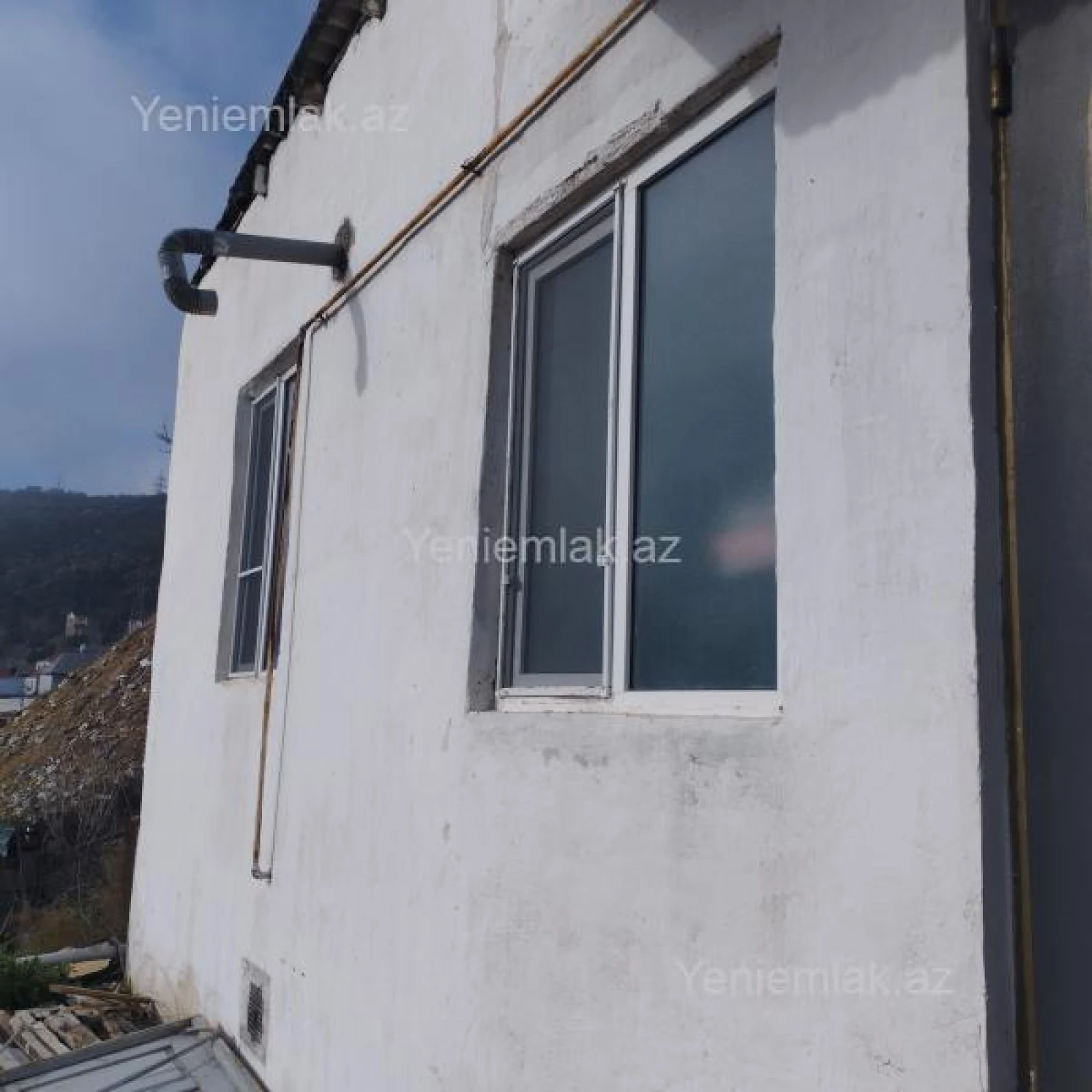 Satılır 1 otaqlı həyət evi 55 m²