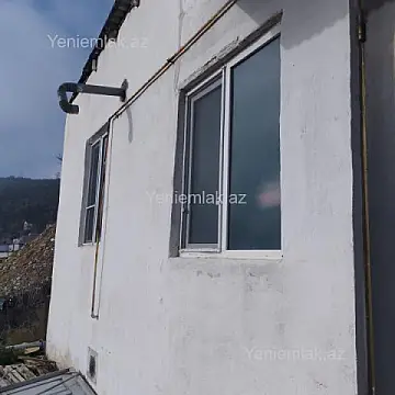 Satılır 1 otaqlı həyət evi 55 m²