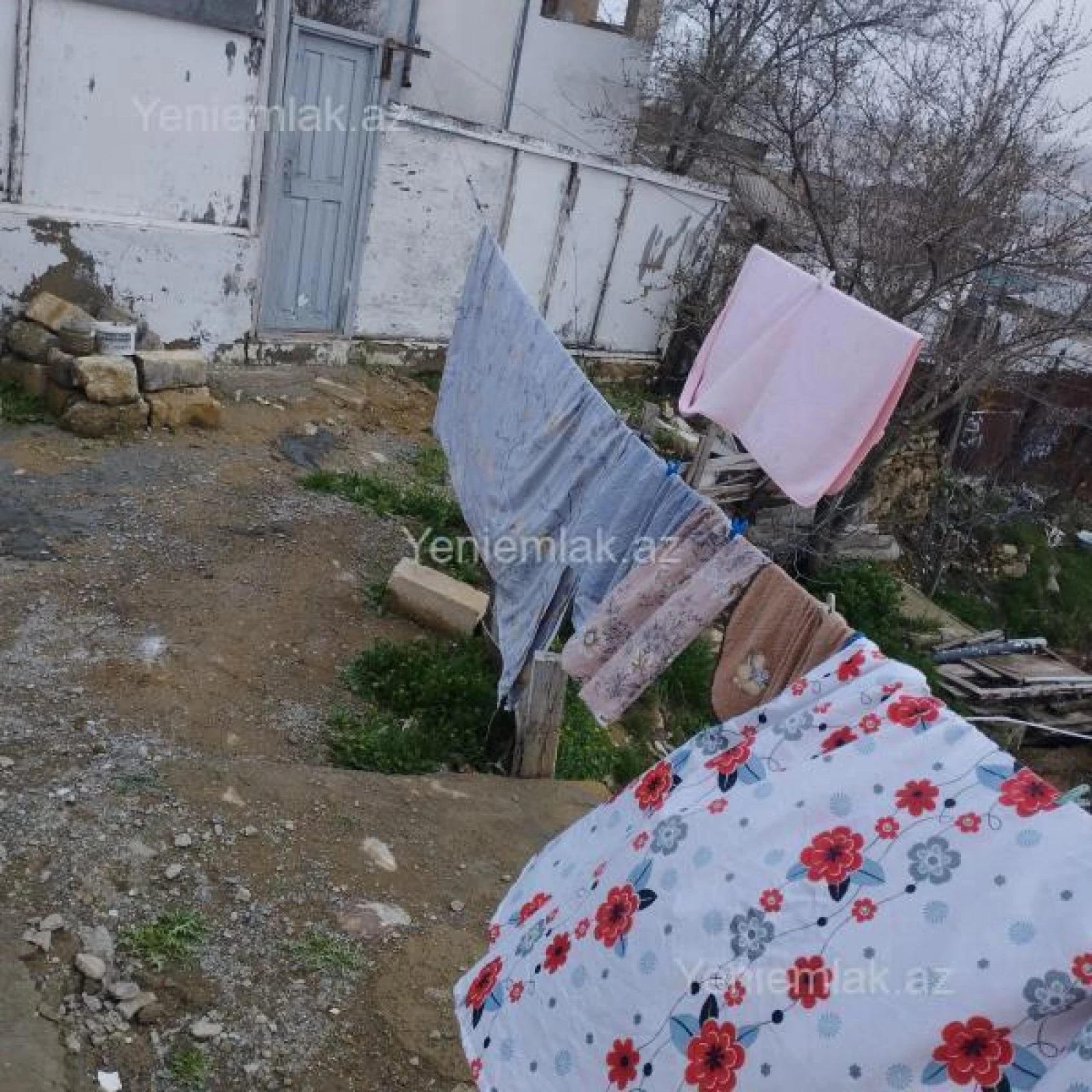 Satılır 1 otaqlı həyət evi 55 m²