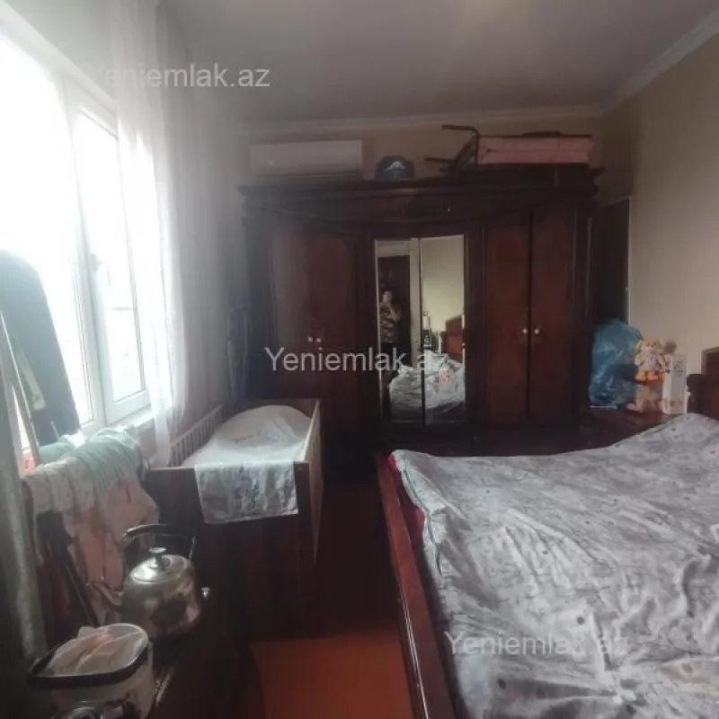 Satılır 1 otaqlı həyət evi 55 m²