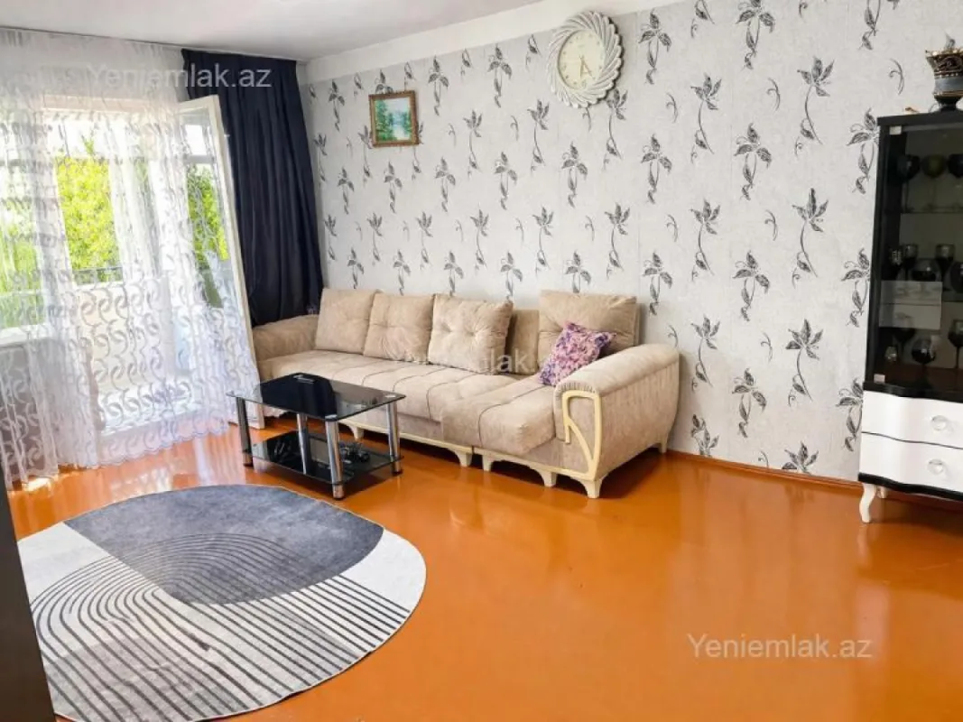 Satılır 2 otaqlı yeni tikili 70 m²