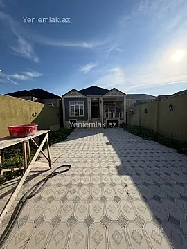 Satılır 4 otaqlı həyət evi 120 m²