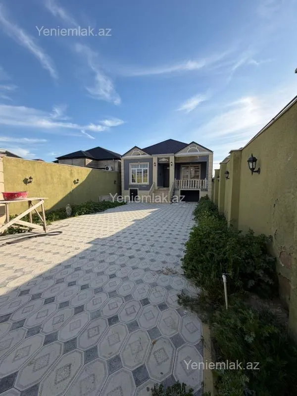 Satılır 4 otaqlı həyət evi 120 m²
