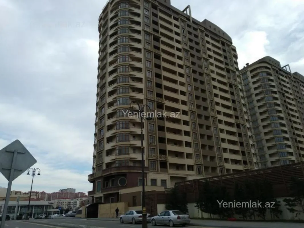 Satılır 2 otaqlı yeni tikili 60 m²