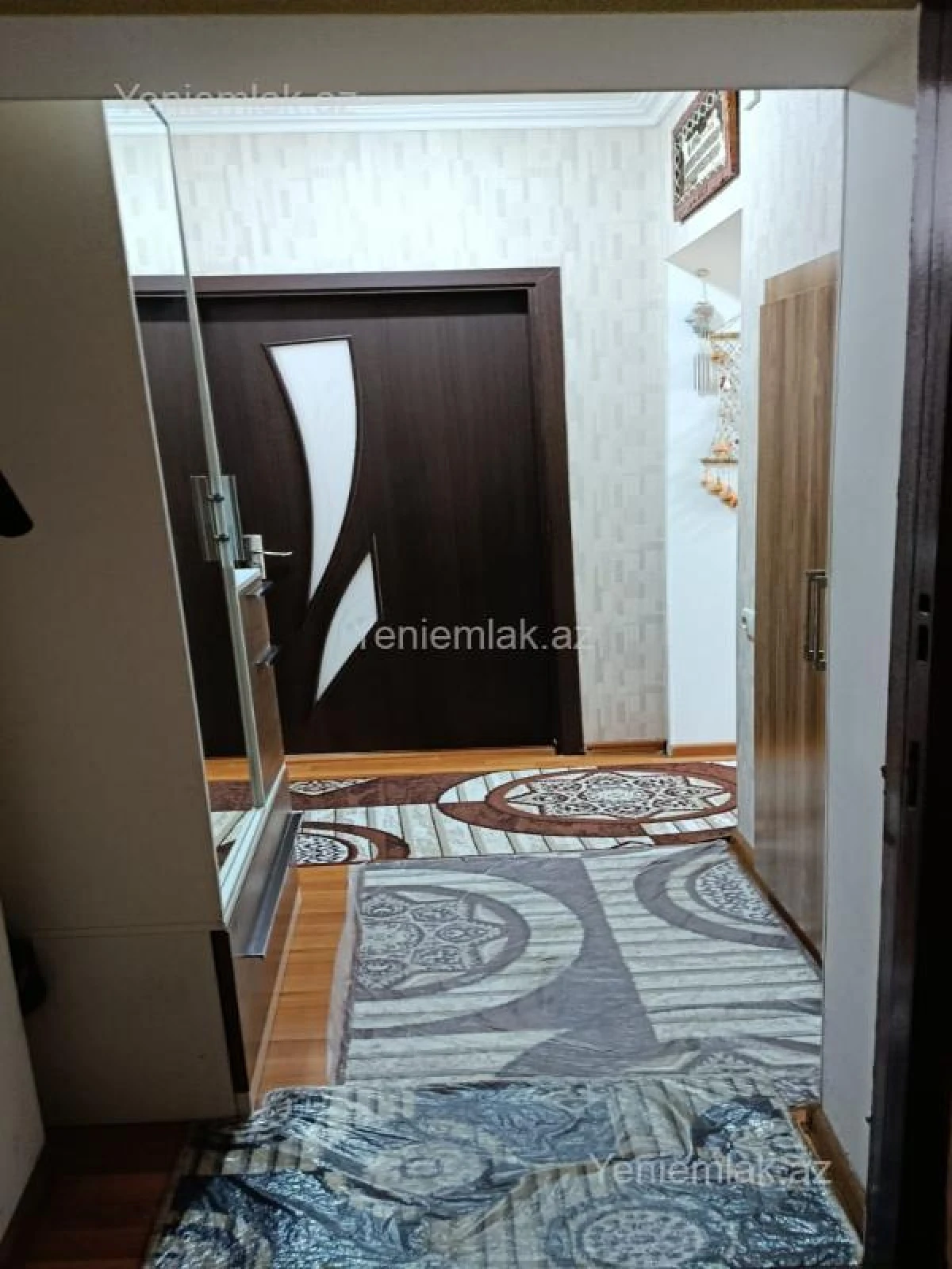 Satılır 3 otaqlı köhnə tikili 75 m²