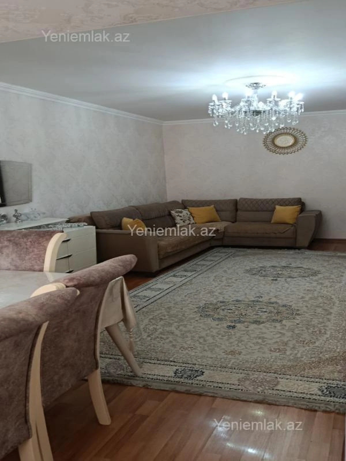Satılır 3 otaqlı köhnə tikili 75 m²