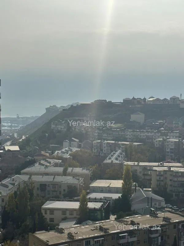 Satılır 3 otaqlı yeni tikili 90 m²