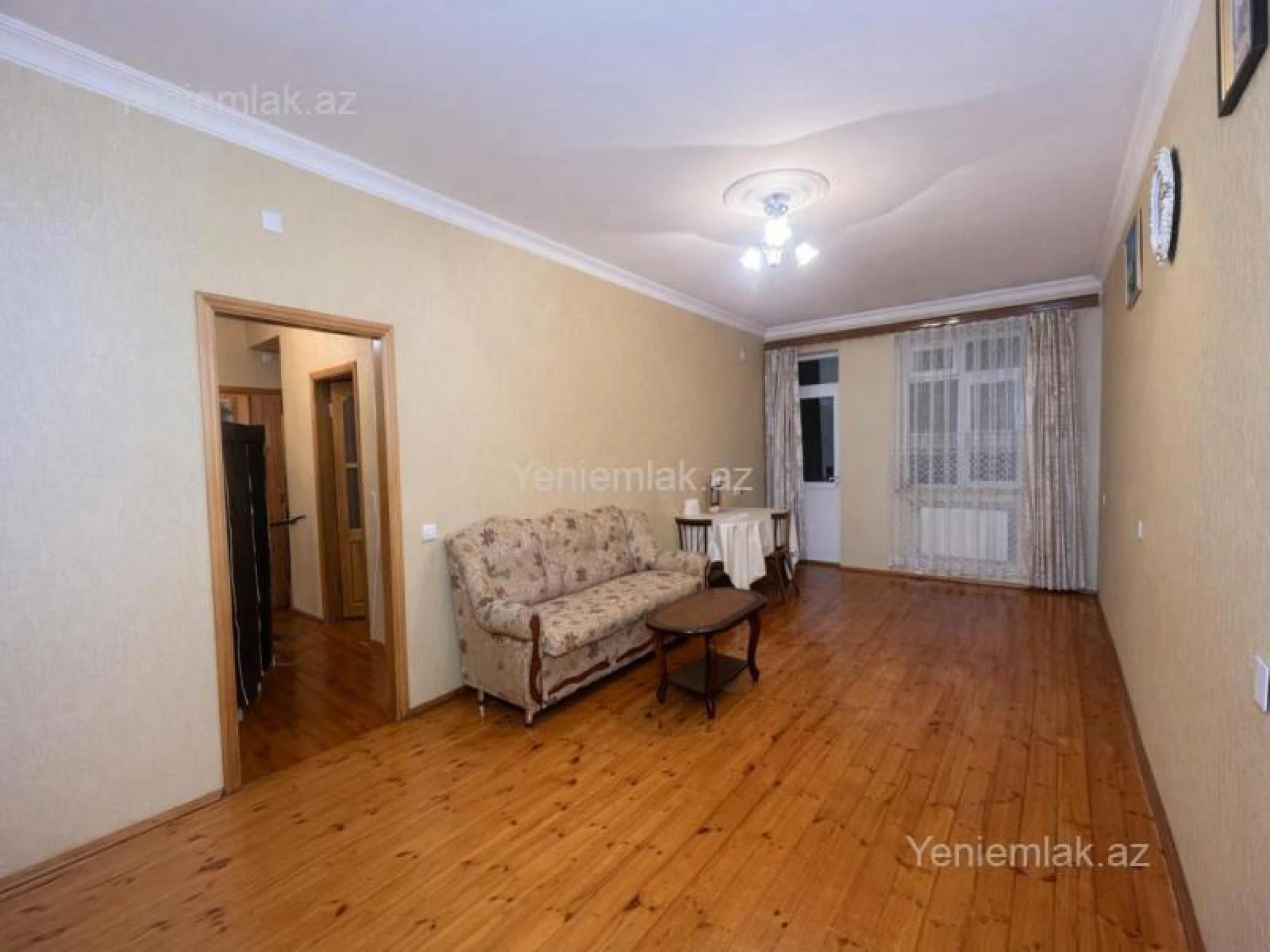 Satılır 2 otaqlı yeni tikili 73 m²