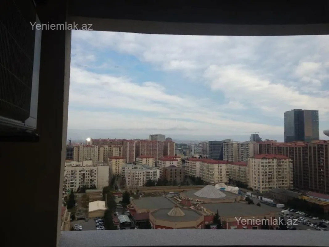 Satılır 2 otaqlı yeni tikili 60 m²