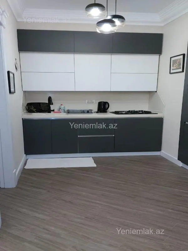 Satılır 2 otaqlı yeni tikili 60 m²