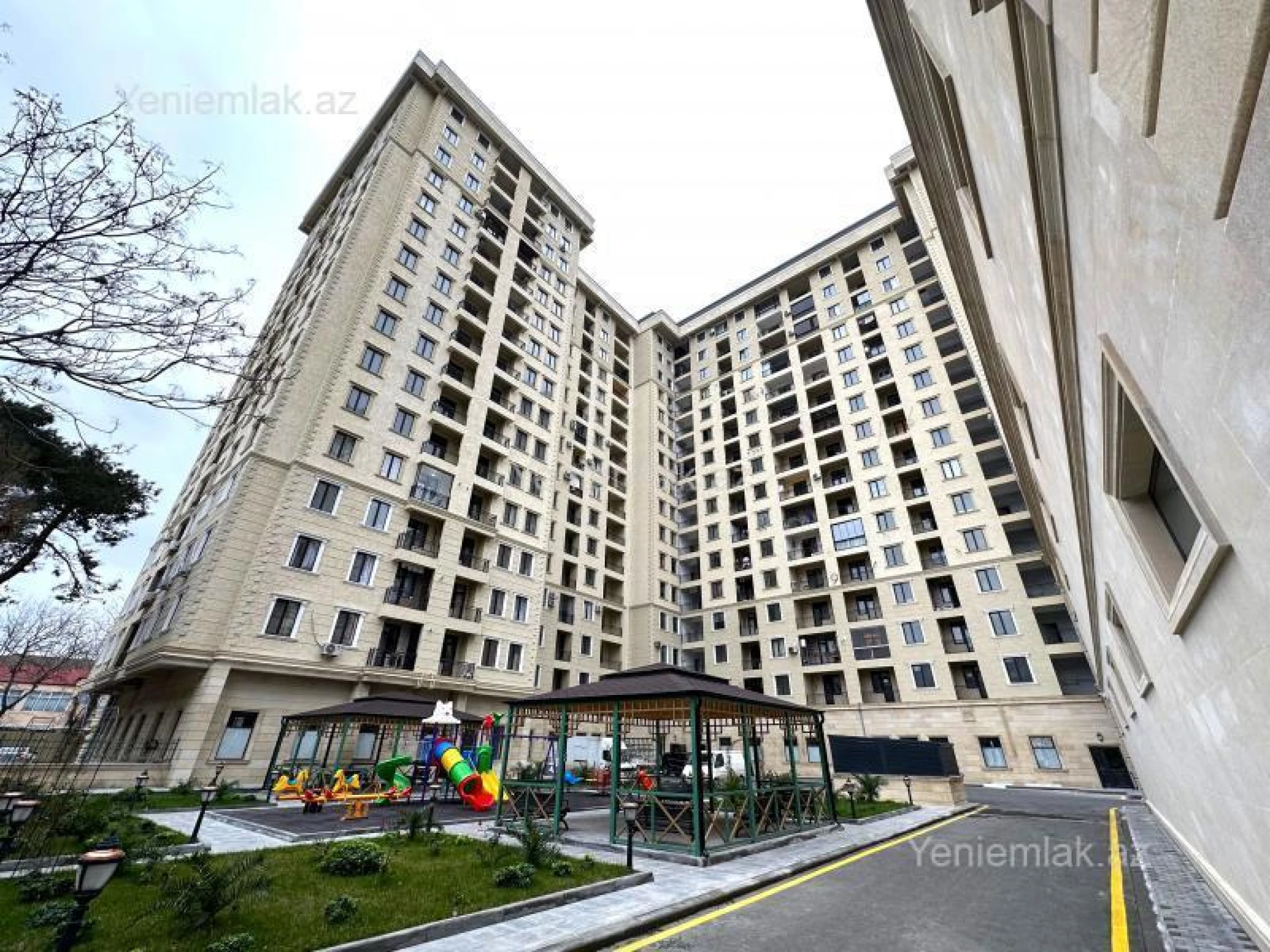 Satılır 2 otaqlı yeni tikili 67 m²