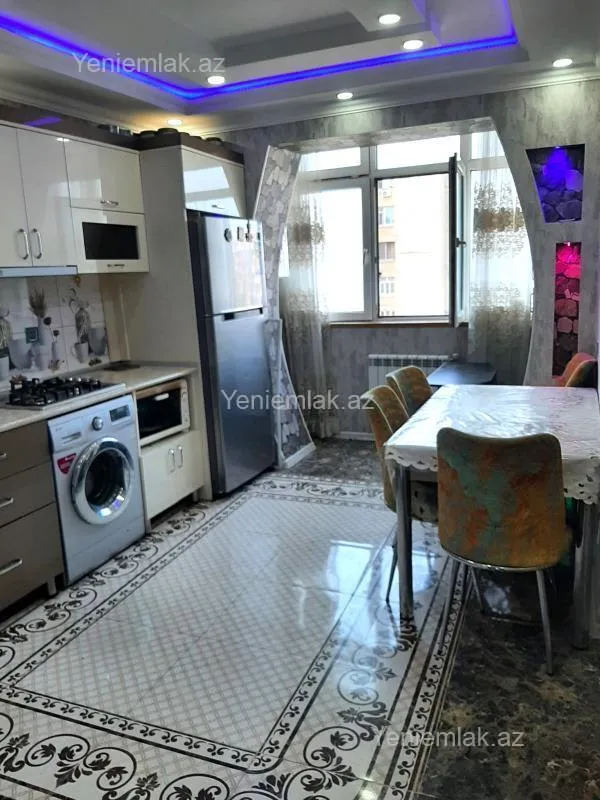 Satılır 2 otaqlı köhnə tikili 60 m²