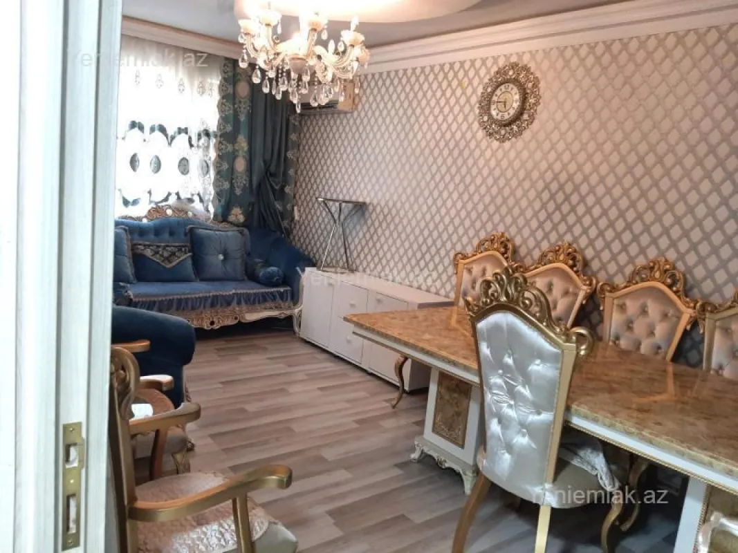 Satılır 2 otaqlı köhnə tikili 60 m²