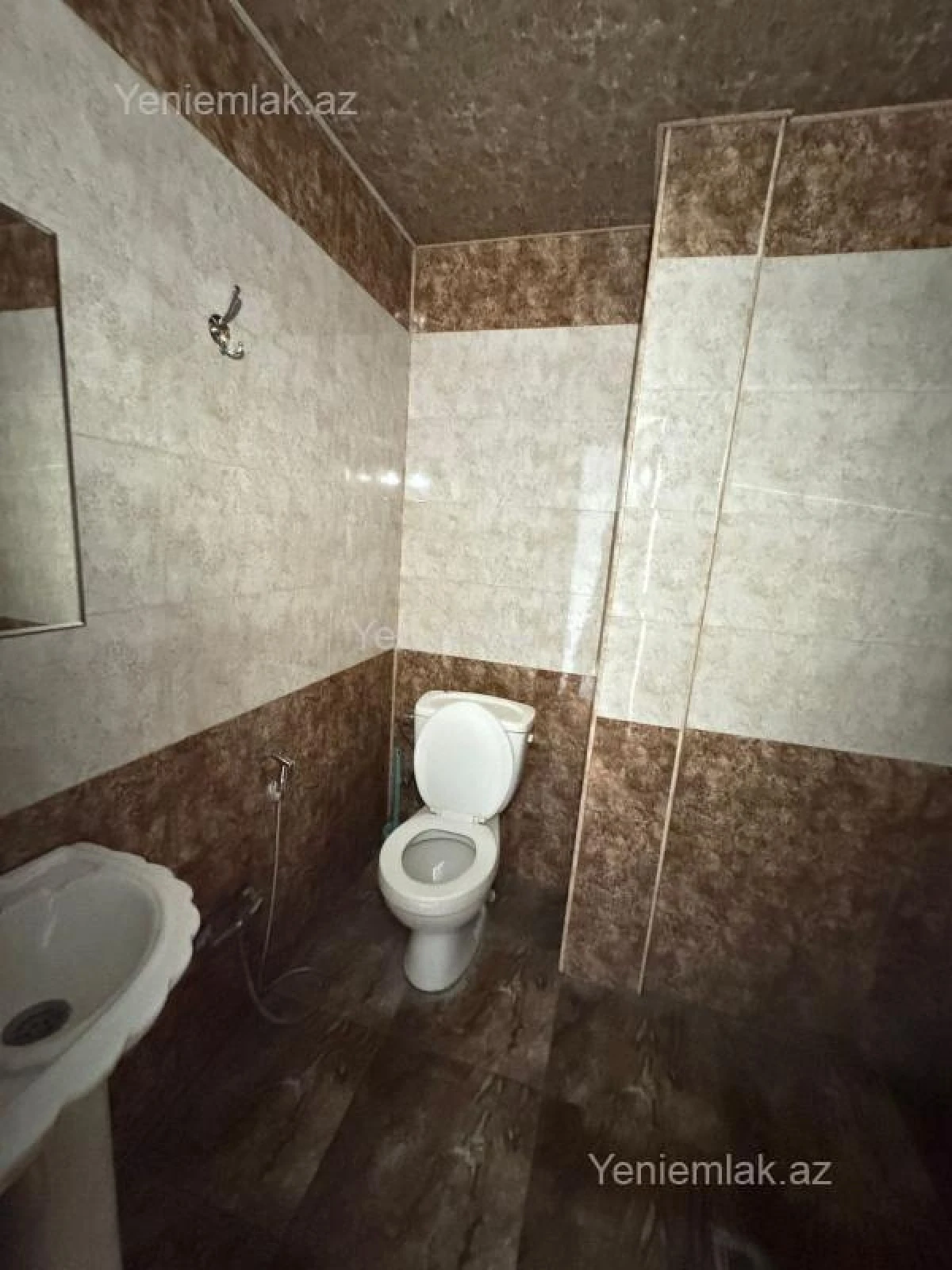 Satılır 2 otaqlı yeni tikili 73 m²