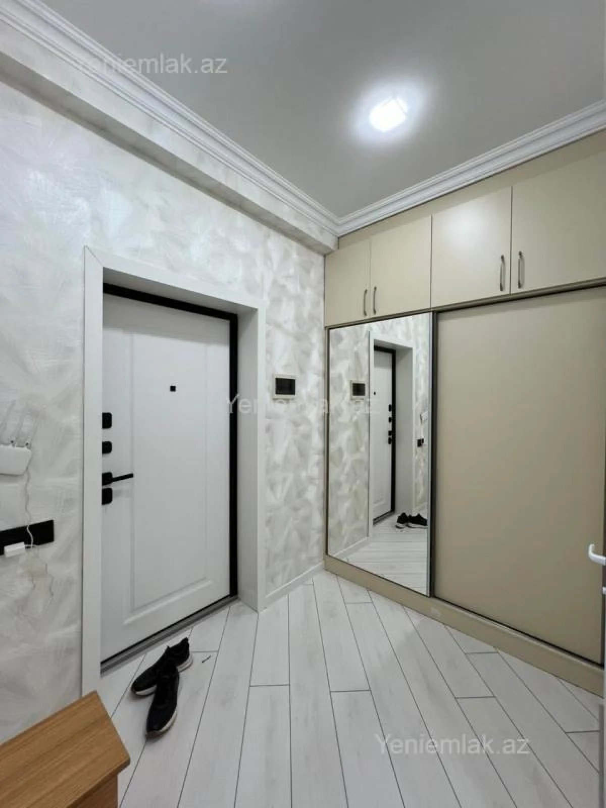 Satılır 2 otaqlı yeni tikili 62 m²