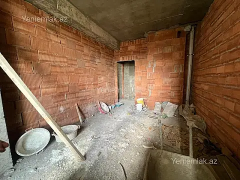 Satılır 3 otaqlı yeni tikili 130 m²