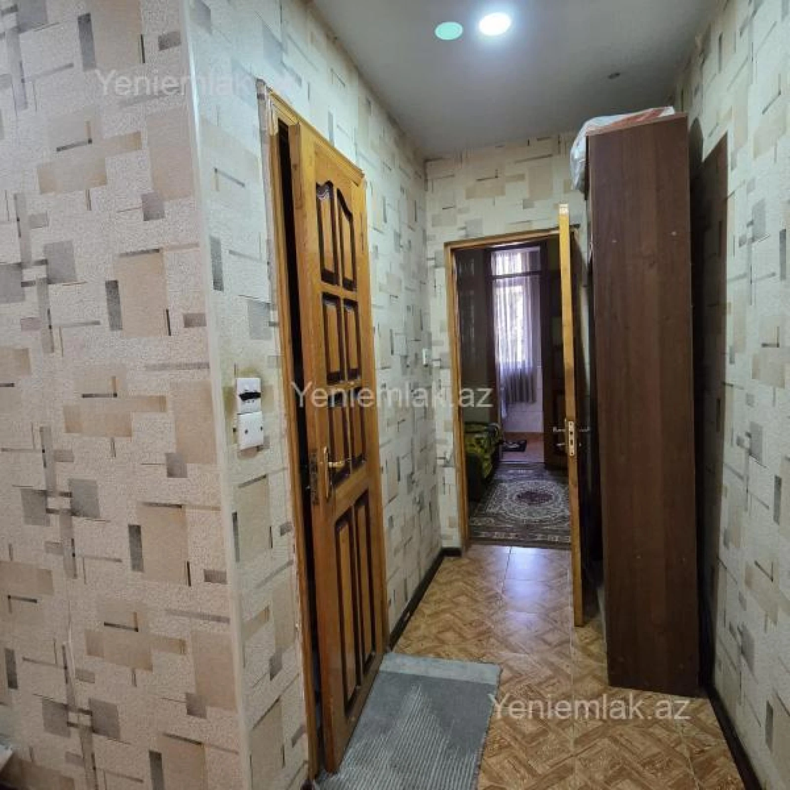 Satılır 1 otaqlı köhnə tikili 40 m²