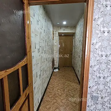 Satılır 1 otaqlı köhnə tikili 40 m²